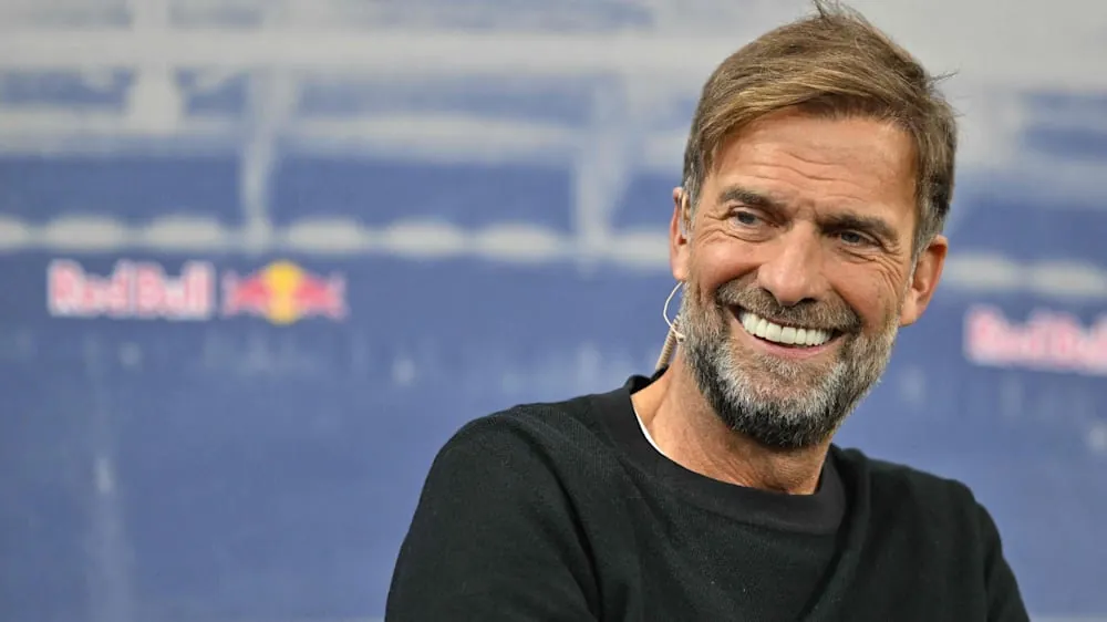 Das Warten und die Verhandlungen haben ein Ende. Jürgen Klopp soll neuer Bundestrainer werden und die deutsche Fußball-Nationalmannschaft übernehmen. Der DFB lädt zu einer Pressekonferenz.Quelle:WELT TVAutoplay